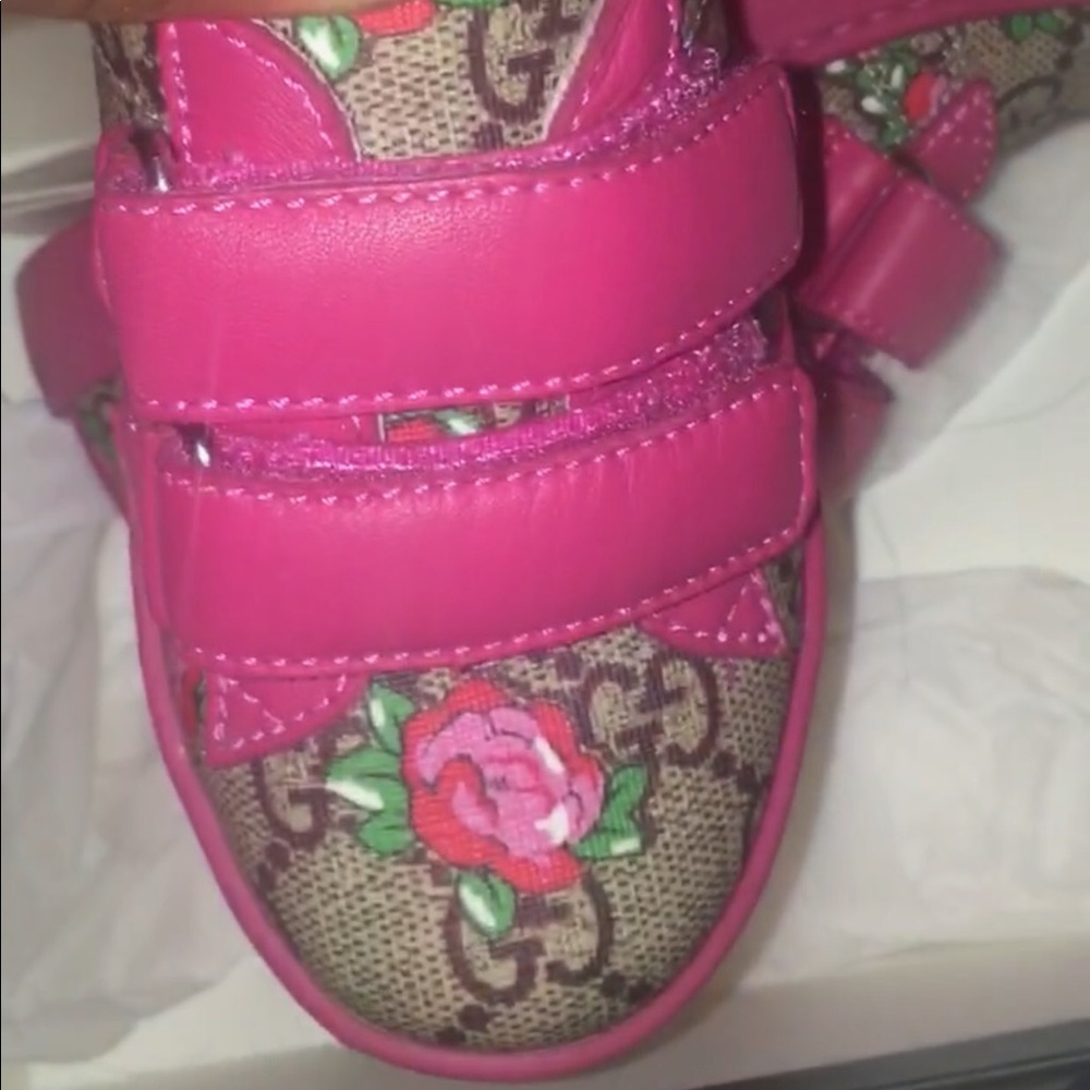 Gucci sneakers